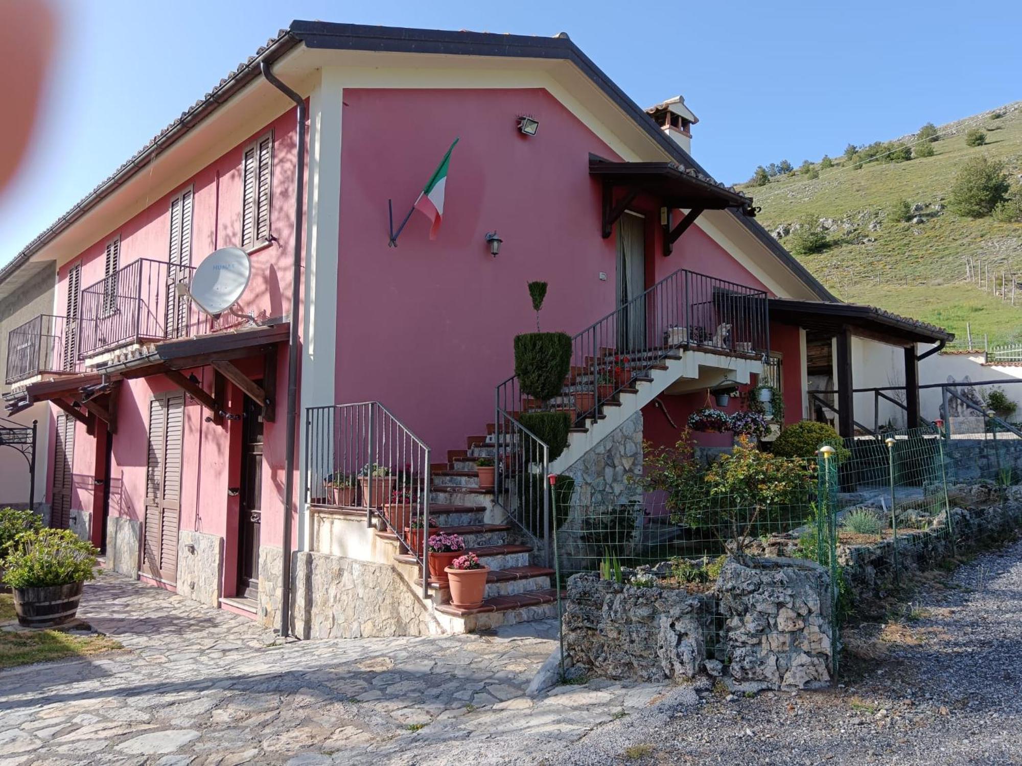 Agriturismo Casa Della Nonna Морманно Экстерьер фото